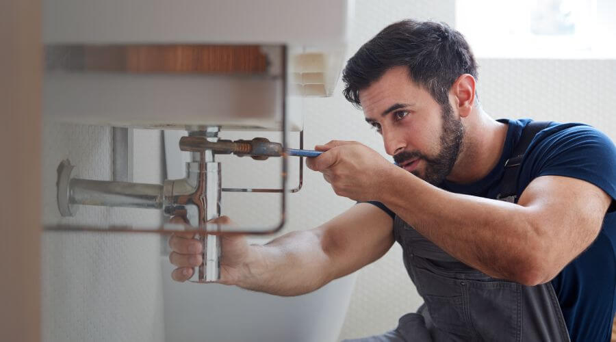 Sink faucet replacement in Imboden, AR